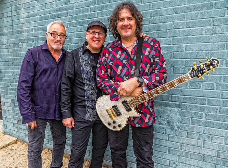 Sean Chambers & Savoy Brown Rhythm Section (Blues)